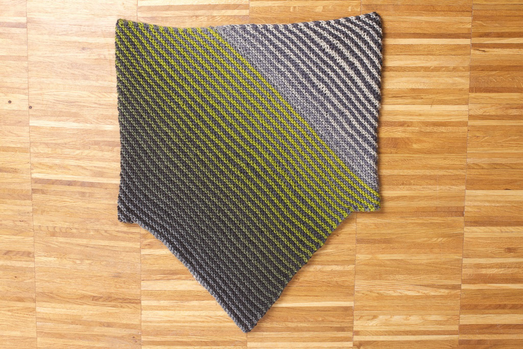 Wood Warbler Cowl by Martina Behm